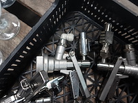 Partij vataansluitingen - afbeelding 5 van  6