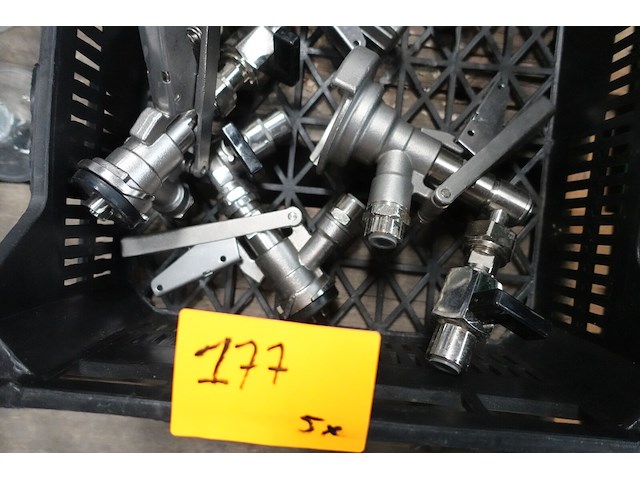 Partij vataansluitingen - afbeelding 6 van  6