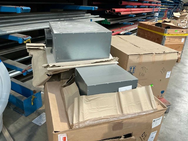 Partij ventilatieboxen - afbeelding 2 van  3