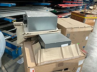 Partij ventilatieboxen - afbeelding 2 van  3