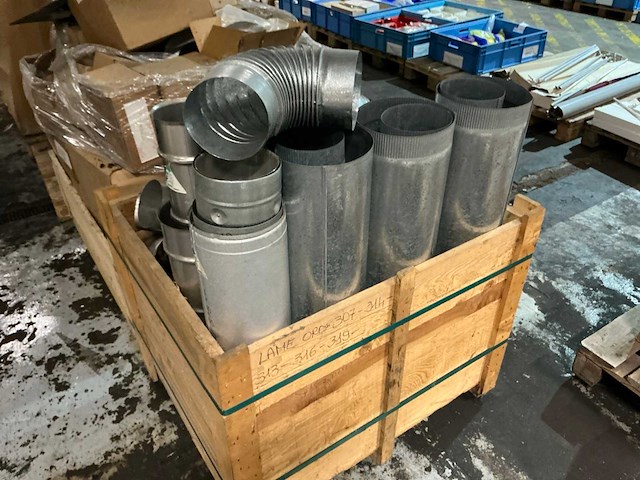 Partij ventilatiebuizen - afbeelding 2 van  4
