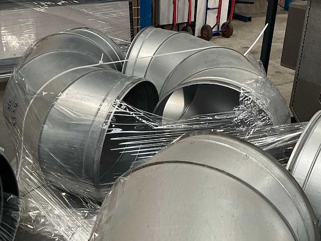 Partij ventilatiekanaal en koppelingen - afbeelding 6 van  10
