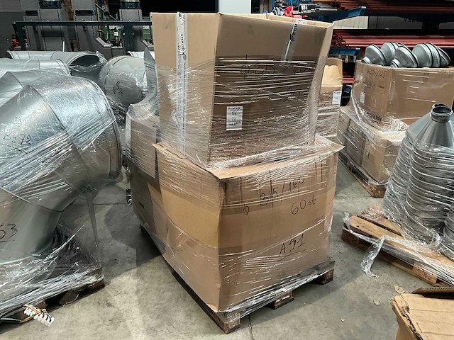 Partij ventilatiekanaal en koppelingen - afbeelding 7 van  10