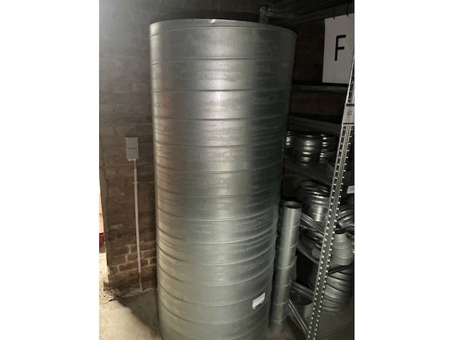 Partij ventilatiekanalen en accessoires - afbeelding 2 van  6