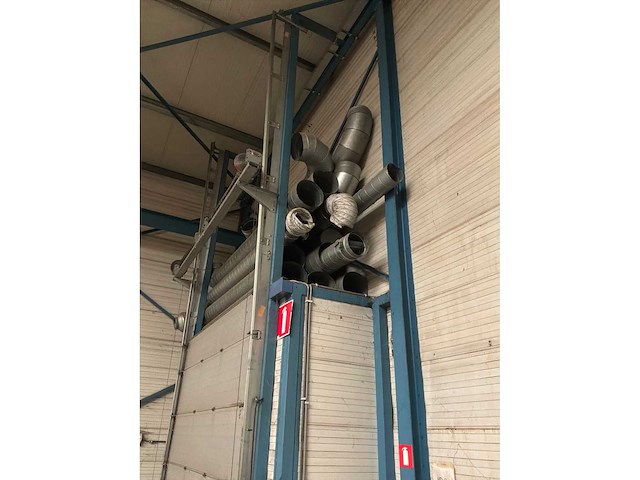 Partij ventilatiekanalen en ibc-container - afbeelding 2 van  5