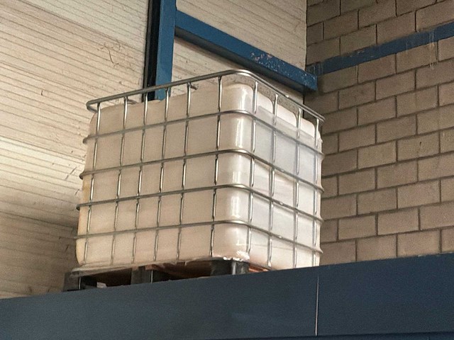 Partij ventilatiekanalen en ibc-container - afbeelding 5 van  5
