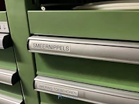 Partij verdeelblokken, koppelingen en industriële slangen - afbeelding 3 van  73