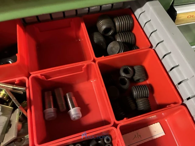 Partij verdeelblokken, koppelingen en industriële slangen - afbeelding 22 van  73