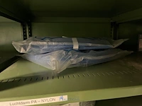 Partij verdeelblokken, koppelingen en industriële slangen - afbeelding 70 van  73
