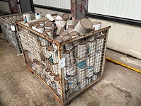 Partij verf en lak - afbeelding 1 van  5