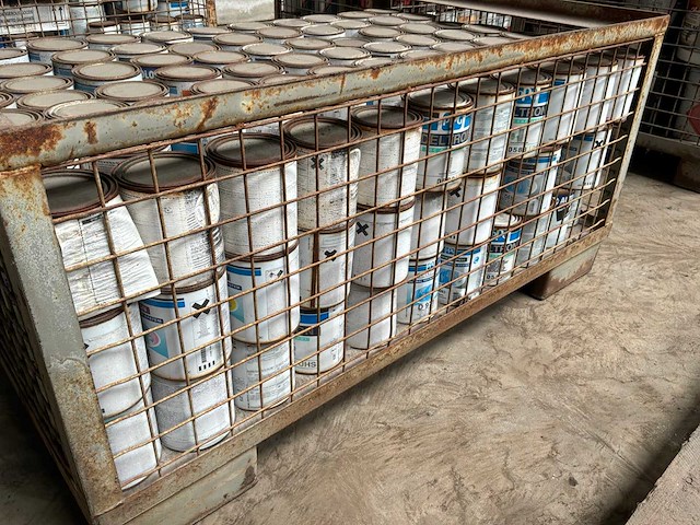 Partij verf en lak - afbeelding 3 van  3