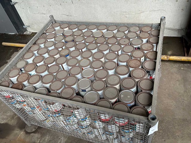 Partij verf en lak - afbeelding 2 van  6