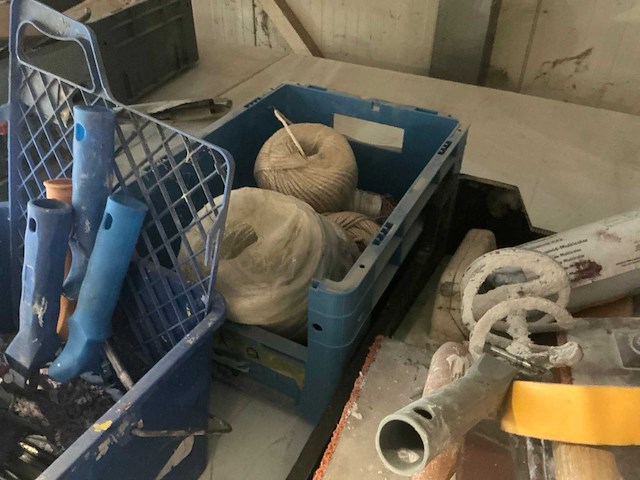 Partij verf en plamuurtoebehoren - afbeelding 3 van  8