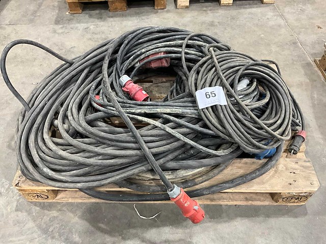 Partij verlengkabels - afbeelding 1 van  8