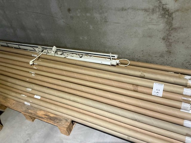 Partij verlichting en armaturen - afbeelding 4 van  11