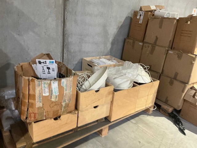 Partij verlichting en armaturen - afbeelding 11 van  11