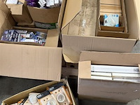 Partij verlichting en divers - afbeelding 1 van  8