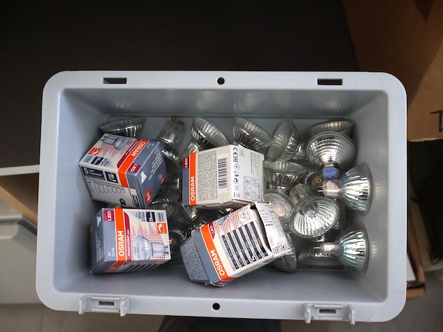 Partij verlichting - afbeelding 2 van  9