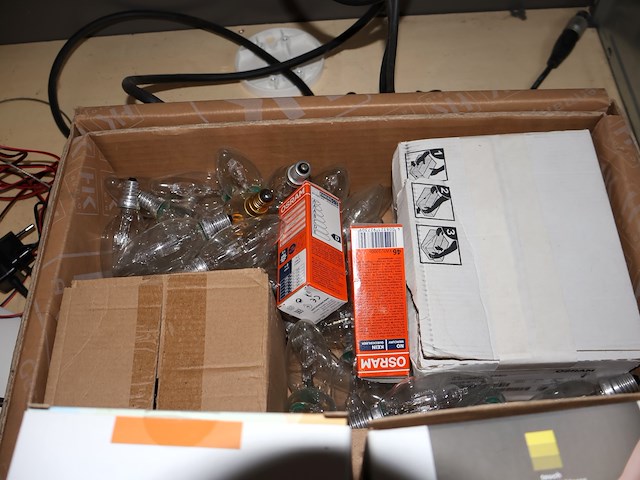 Partij verlichting - afbeelding 8 van  9