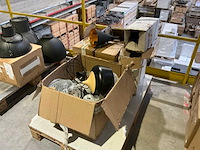 Partij verlichtingsarmaturen - afbeelding 5 van  7