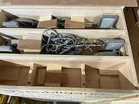 Partij verlichtingsarmaturen - afbeelding 2 van  6