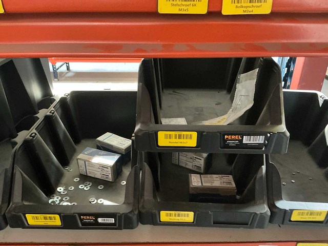 Partij verlichtingsmaterialen/onderdelen - afbeelding 29 van  34