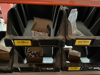 Partij verlichtingsmaterialen/onderdelen - afbeelding 31 van  34