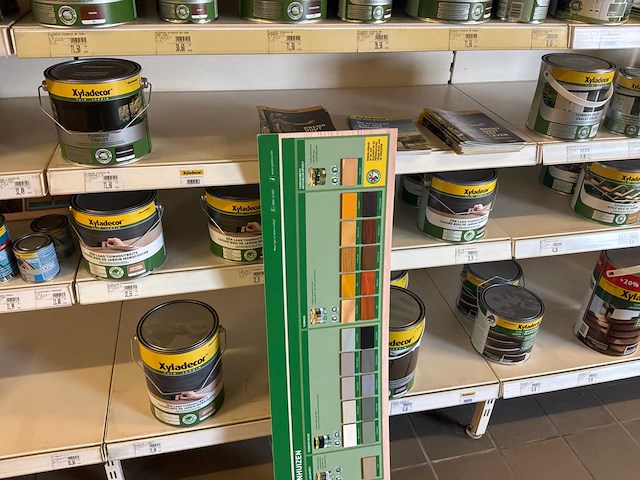 Partij vernis, beits en olieën xyladecor - afbeelding 11 van  12