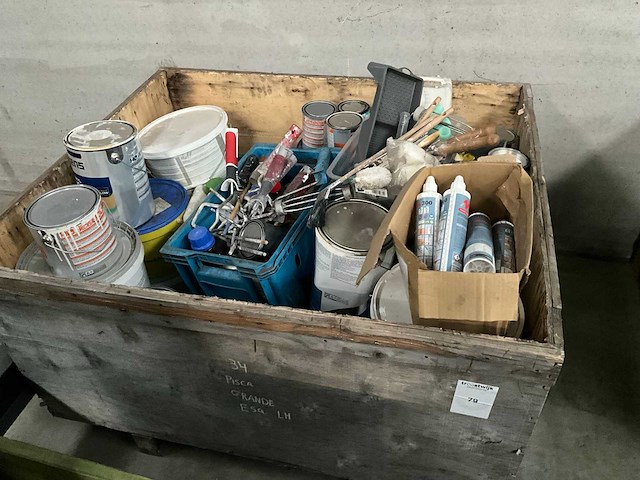 Partij verven en borstels - afbeelding 1 van  6