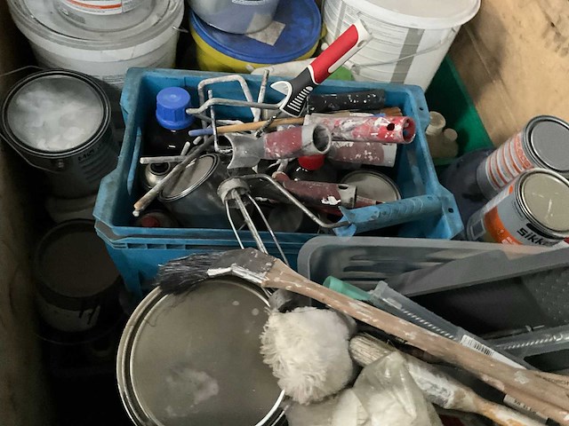 Partij verven en borstels - afbeelding 4 van  6