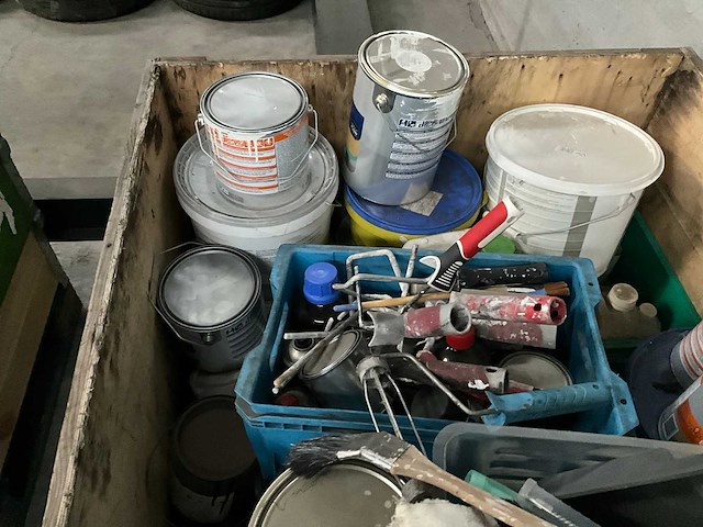 Partij verven en borstels - afbeelding 6 van  6