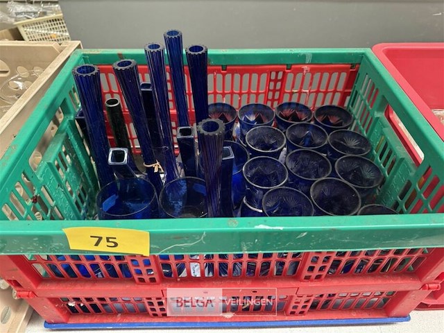 Partij vintage decoratie per doos - afbeelding 1 van  4