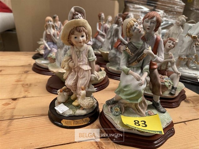 Partij vintage decoratie per doos - afbeelding 4 van  4