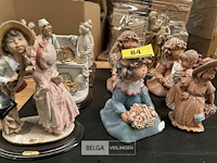 Partij vintage decoratie per doos - afbeelding 1 van  4