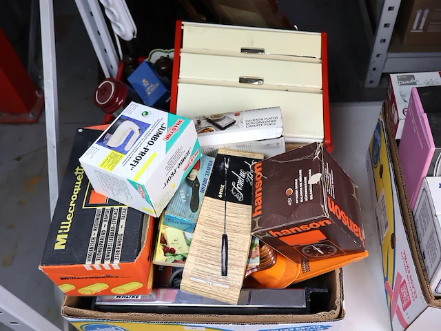 Partij vintage keuken - afbeelding 1 van  14