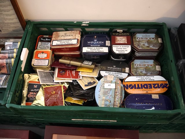 Partij vintage pijptabakverpakking - afbeelding 1 van  7