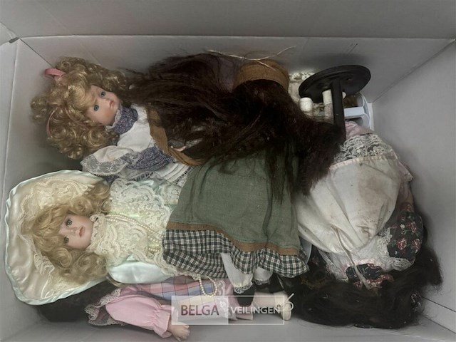 Partij vintage poppen - afbeelding 1 van  4