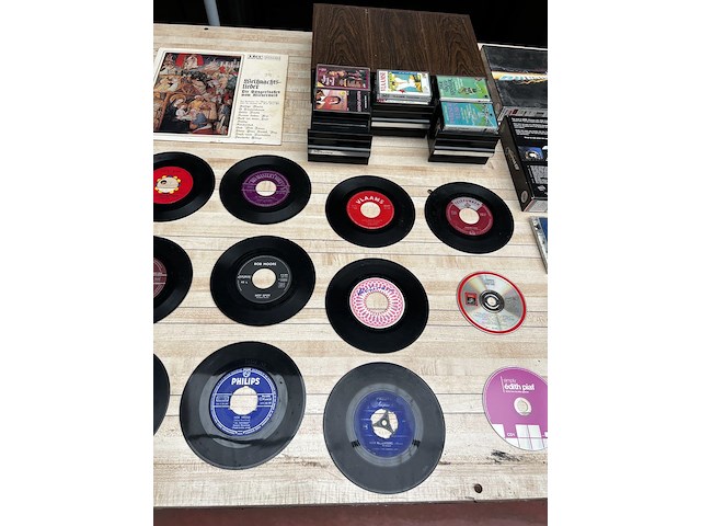 Partij vinylplaten,cd's,vhs - afbeelding 3 van  6