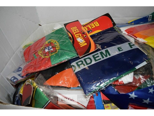 Partij vlaggen div. landen - afbeelding 4 van  4