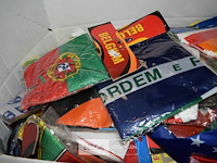 Partij vlaggen div. landen - afbeelding 4 van  4