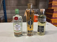 Partij vodka, gin en aperitieven - afbeelding 1 van  2