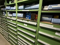 Partij voedingen, transformatoren en plc's oltronix meng siemens