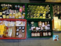 Partij voedingsmiddelen - afbeelding 2 van  12