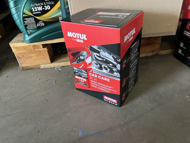 Partij voertuigonderhoudsproducten motul / eurol - afbeelding 11 van  17