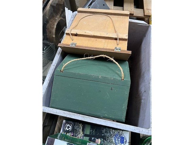 Partij vogelhuisjes enz. - afbeelding 2 van  2