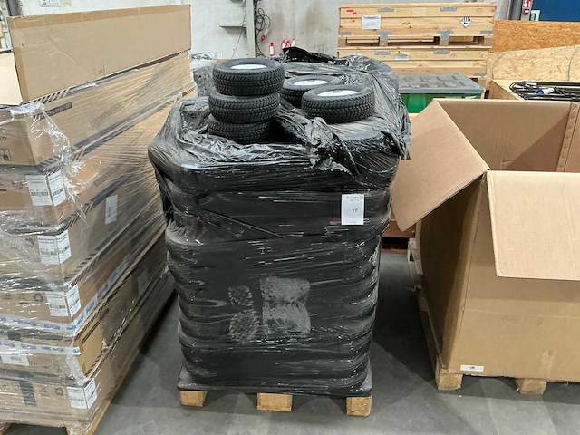 Partij volle wielen - afbeelding 1 van  5