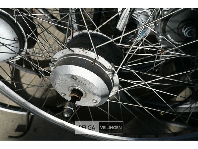 Partij voor -en achterwielmotoren - afbeelding 4 van  6