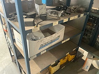 Partij vrachtwagen onderdelen - afbeelding 2 van  13