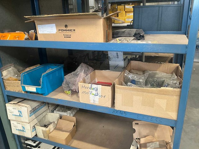 Partij vrachtwagen onderdelen - afbeelding 9 van  13