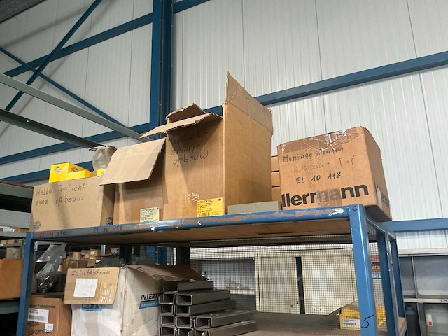 Partij vrachtwagen onderdelen - afbeelding 4 van  12